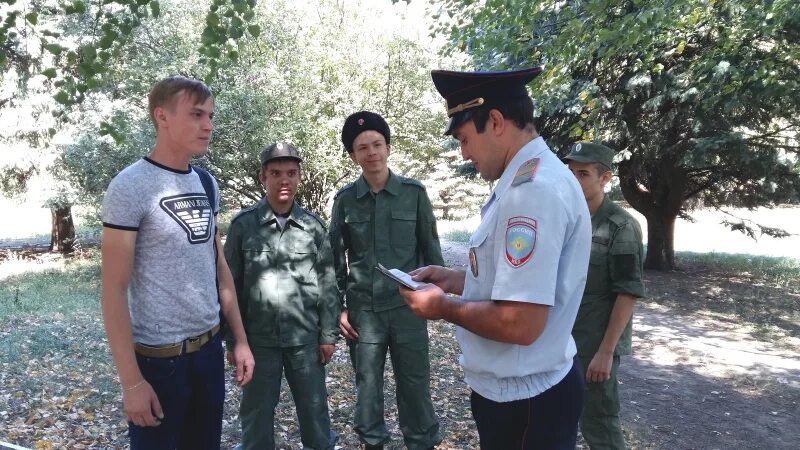 Михайловск полиция. Сотрудники полиции Шпаковского района Ставропольского края. Сотрудники полиции Михайловск Ставропольский край. Полицейские ППС Ставрополя. Михайловск начальник полиции.