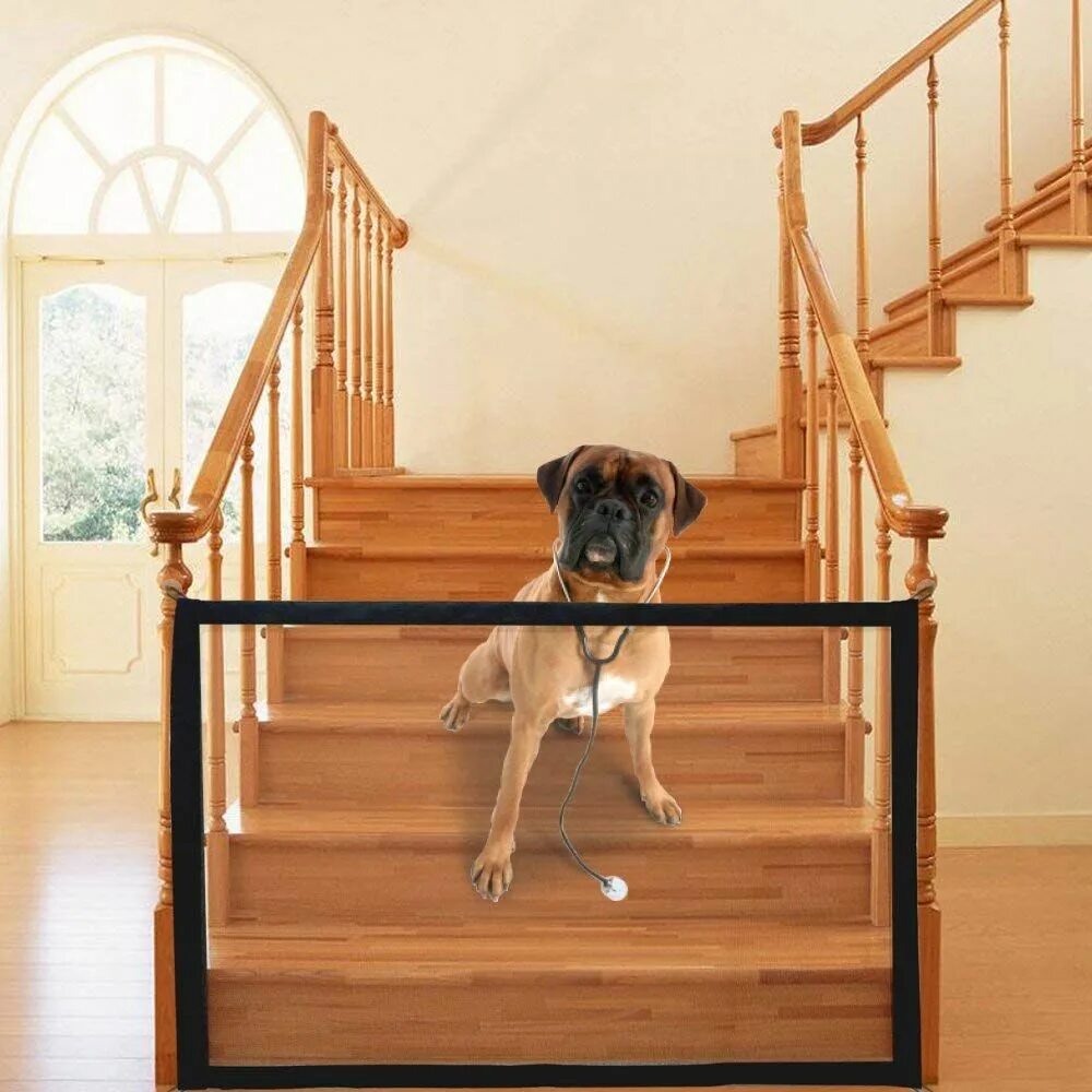 Собака закрывает дверь. Ограждение на лестницу от собак. Загородка для лестницы от собаки. Заграждение для собак на лестницу. Перегородка на лестницу от собак.