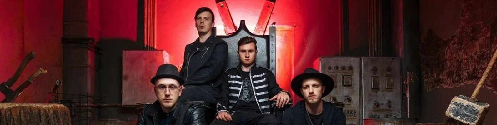 Radio tapok жизнь за царя. Radio tapok. Радио тапок тула 2024. Радио тапок тула 2024. Радио тапок концерты 2021.