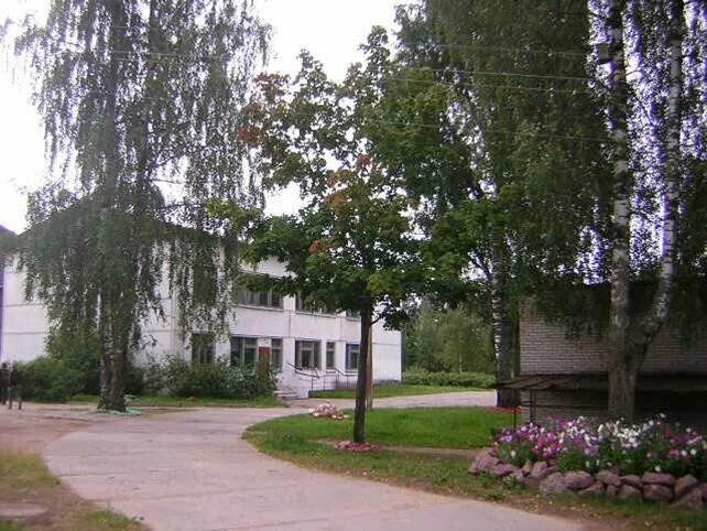 мбоу сош поляна. мбоу сош поляна. камско полянская школа 1. камские поляны школа 2. полянская сош выборгский район.