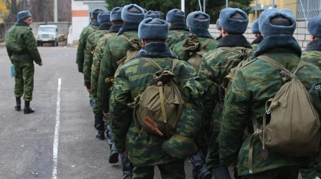 Забрали по мобилизации. Мобилизация картинки. Контрактники. Военная мобилизация. Демобилизация свежие.