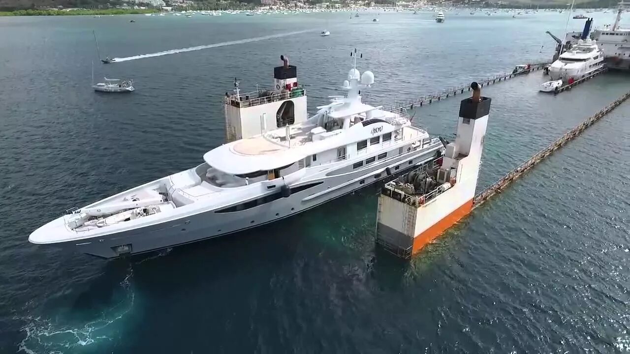 Yacht transport. Корабли и яхты. Транспортировка катера. Катера и яхты. Yacht carrier.