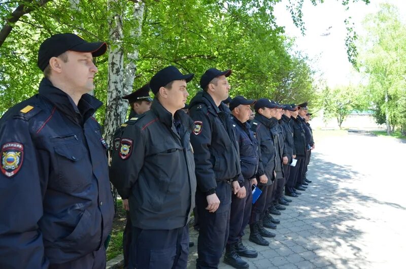 Приставы бийска телефоны. Начальник Бийского МВД. Му МВД Бийское. Отдел полиции му МВД России Бийское. Му МВД Бийское Еганян.