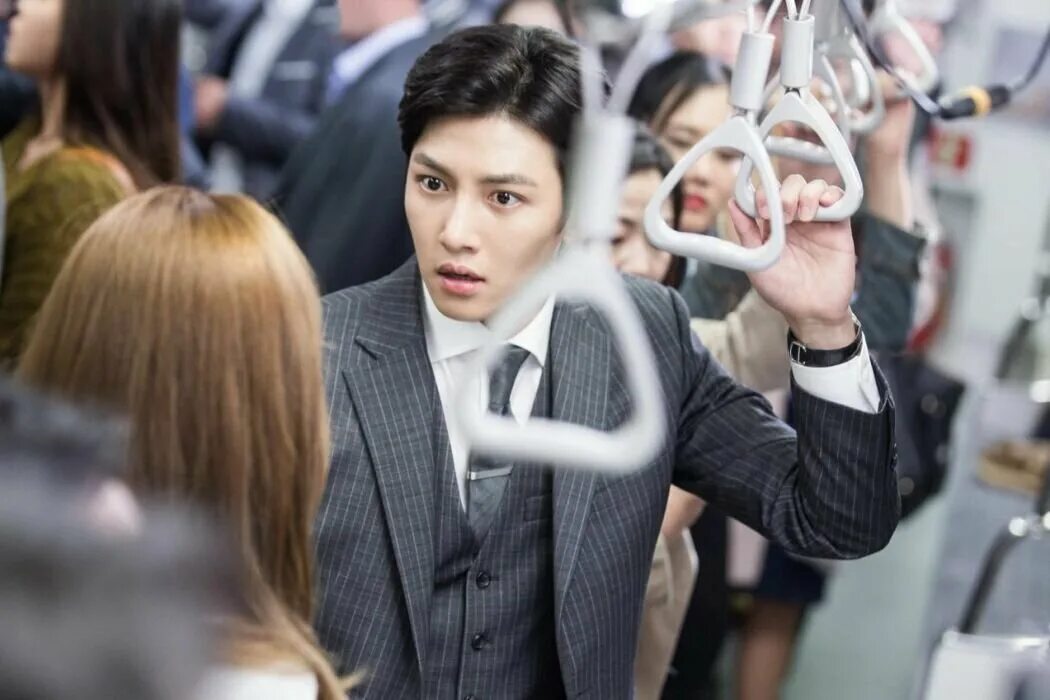 Дорамы про прокуроров. Подозрительный партнёр сериал. Lawless lawyer дорама. Дорамы про прокуроров. Дорамы про прокуроров.