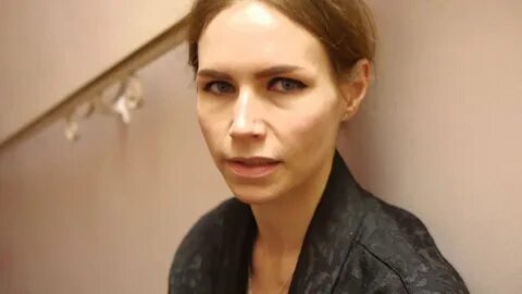 MODZIK TV: Rencontre avec Nina Persson - YouTube.