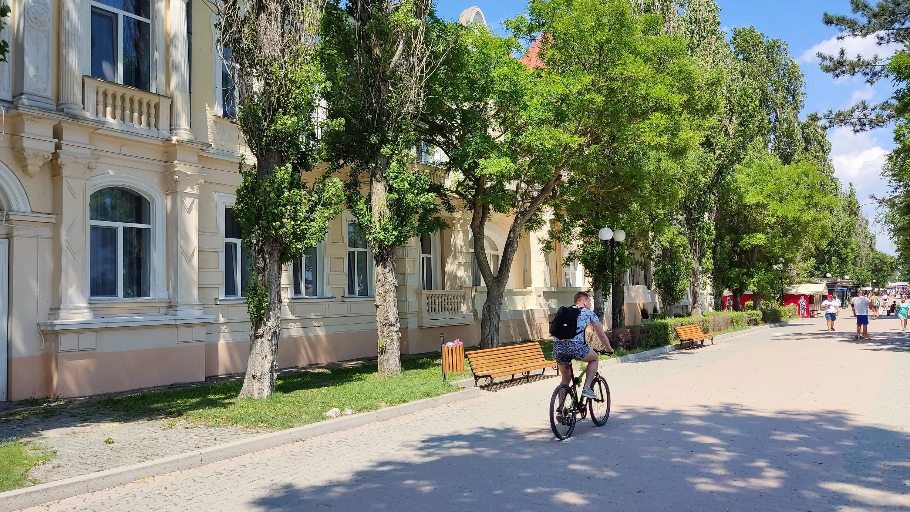 Евпатория после 9 класса. Дача казаса евпатория. казаса 15 евпатория. евпатория 2025. евпатория улица казаса 11.