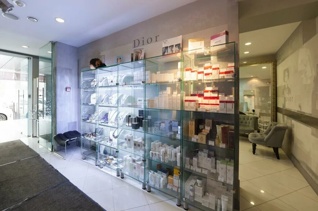 салон красоты новочеремушкинская. фабрика грёз салон красоты. парикмахерская симферополь фабрика грез. фабрика грез 20%. фабрика грез беляево.