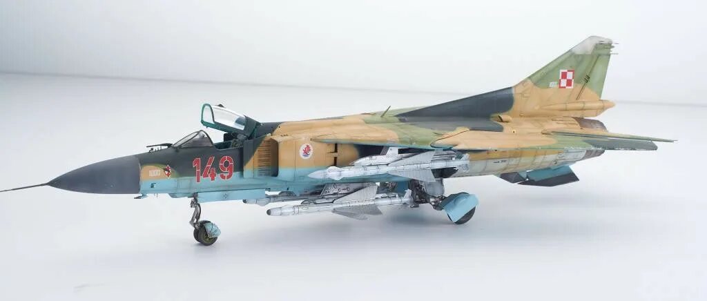 Миг 23 камуфляж. Миг 23 млд. миг-23млд 148. миг-23м 132 trumpeter.