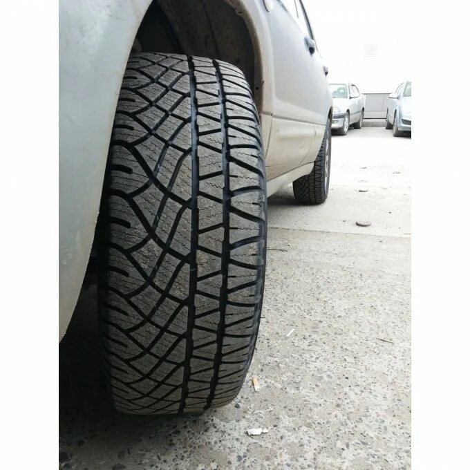 Michelin latitude r17. Michelin Latitude Cross r17. Michelin Latitude Cross 235/65 r17. Michelin Latitude Cross 225/65 r17 102h. Michelin 235 65 17 Latitude Cross.