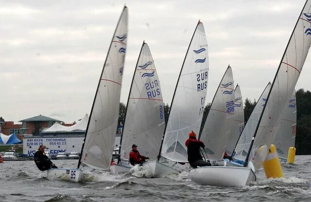 названия для команды регата.