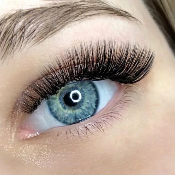 Реснички беличий эффект 2д. 5д беличий эффект. Наращивание ресниц беличий эффект 2д изгиб с. Наращивание ресниц беличий эффект 2д. Ресницы беличий эффект.