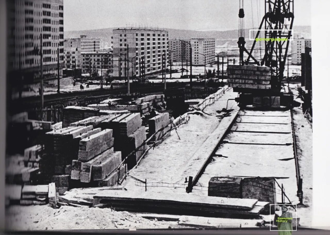 Комендантский проспект '90х. Старый оскол в 90. Нижний новгород верхние печеры в 90-е. Метро крылатское 1989. Северное бутово 2000 год.