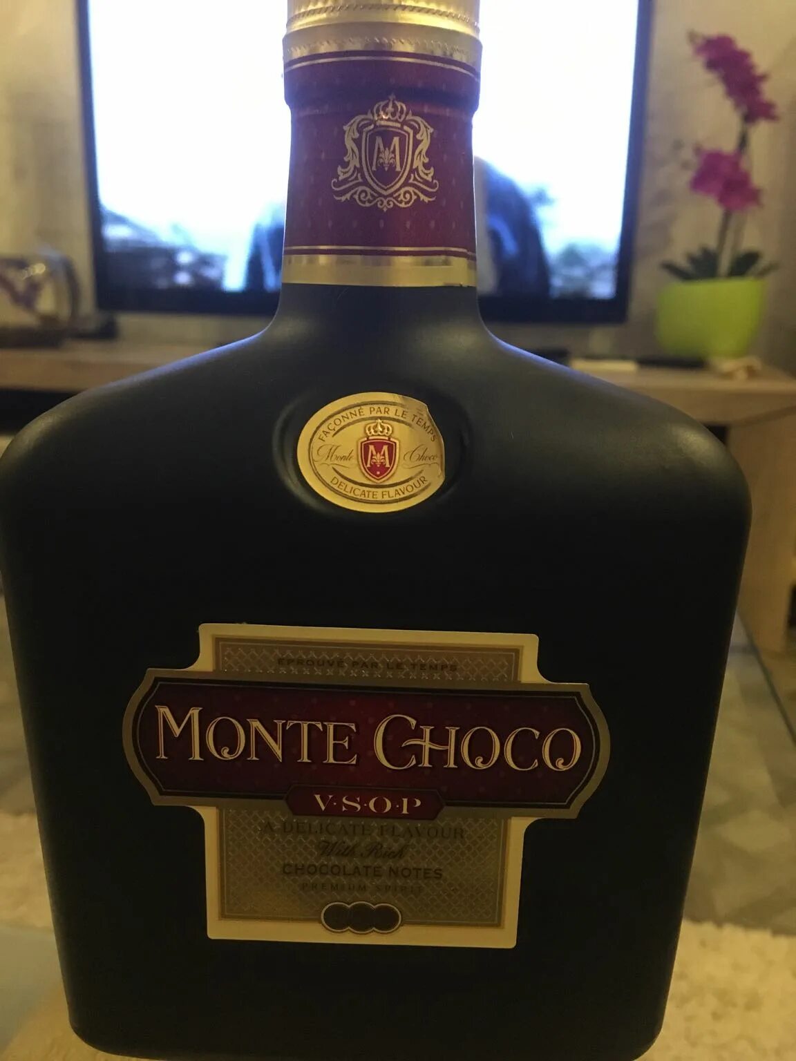Монте шоко вишня. Monte choco коньяк. монте чоко коньяк шоколадный. коньяк монте шоко 5. монте чоко коньяк вишня.