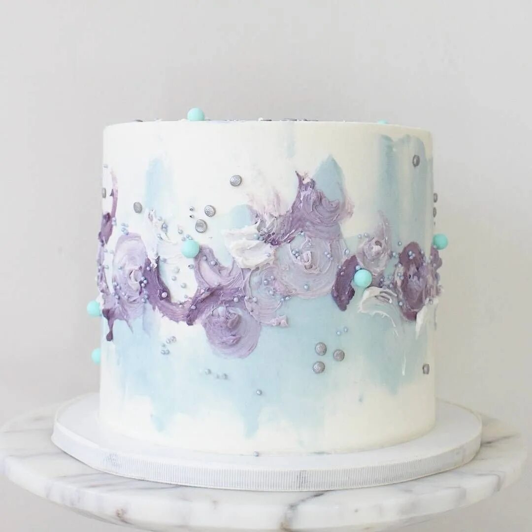 Акварельный торт. Акварельные мазки на торте. Декор торта мазками. Украшение торта в акварельной технике. Декор торта Акварельные мазки.