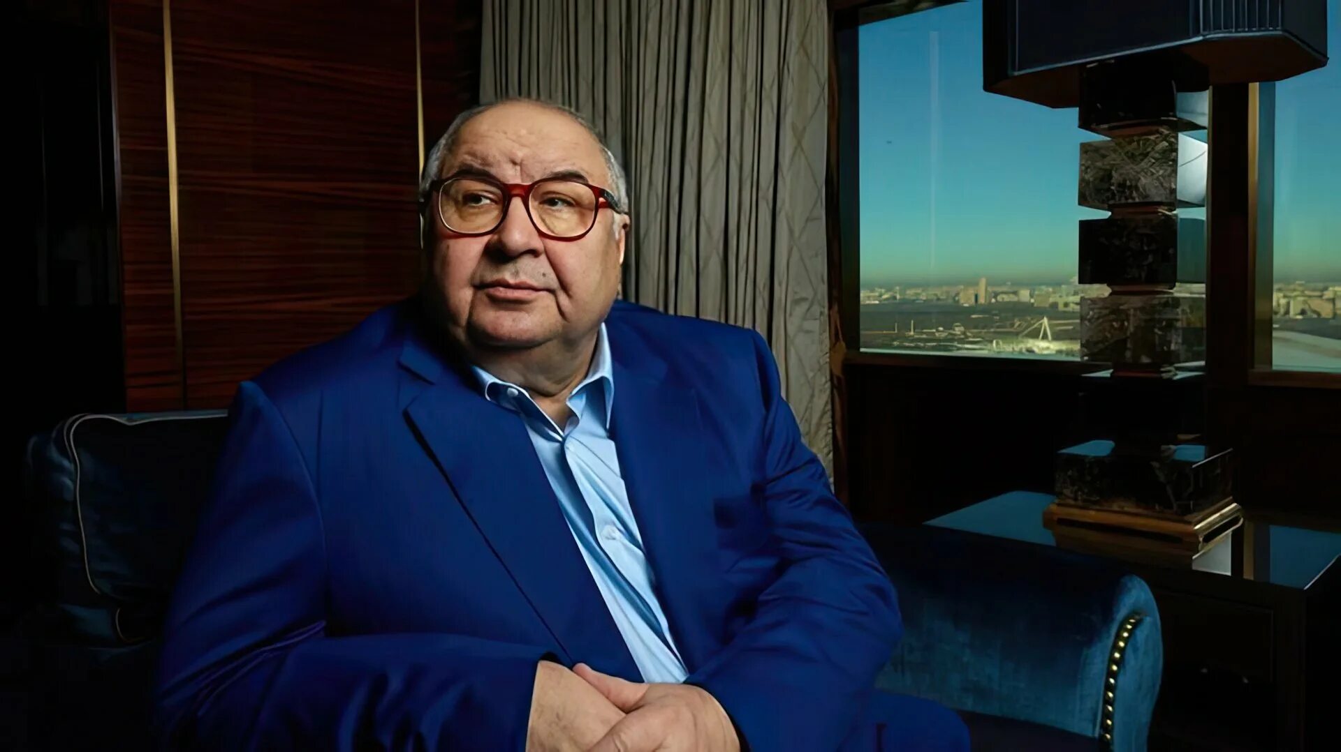 Усманов алишер бурханович. Алишер усманов 2021. Бизнесмен усманов. Алишер умаров. Усманов алишер бурханович.