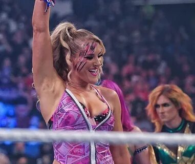 Lacey Evans Turns Heel on This Weeks Post Money in the Bank Episode of WWE ...