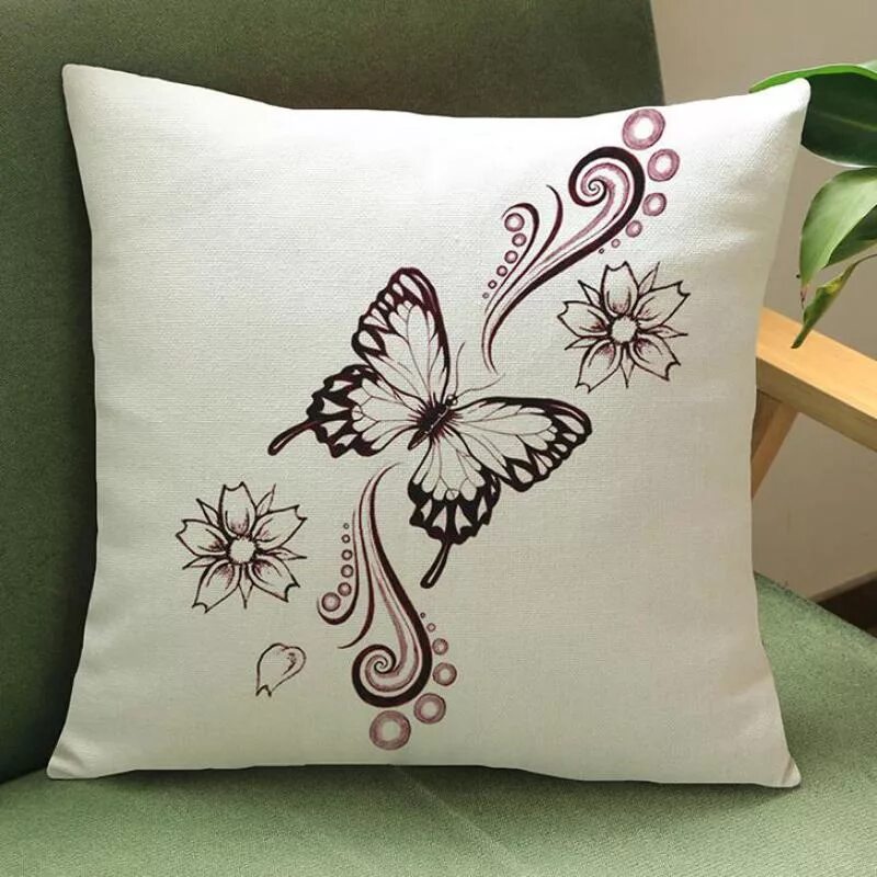 Льняная подушка с вышивкой. Подушка кошечка. Подушка рисунок. Декоративные подушки рисунками. Рисунок на декоративной подушке.