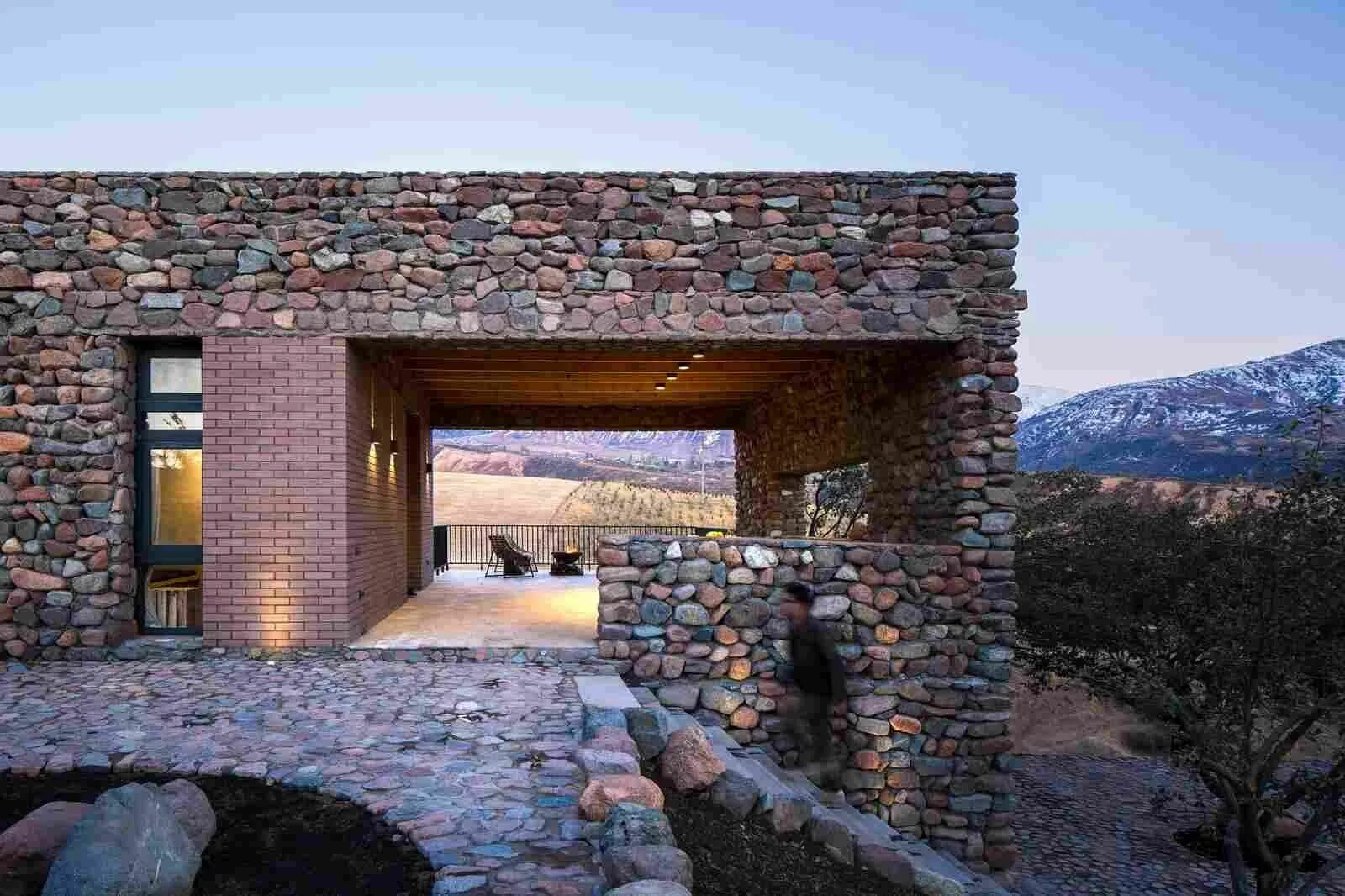 Stone house 3. Каменный домик мыс Рудковская. Дом из камня. Красивый каменный дом. Проекты каменных домов.