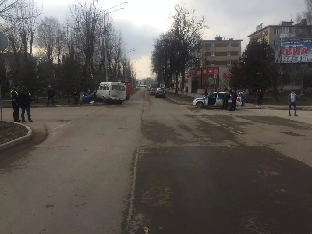 новомосковск происшествия вчера и сегодня. новомосковск происшествия вчера и сегодня. авария в новомосковске тульской области. авария в новомосковске тульской области сегодня утром. дтп в новомосковске вчера.