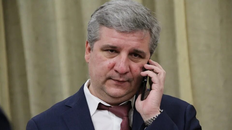 Корнееву а ю. Корнееву а ю