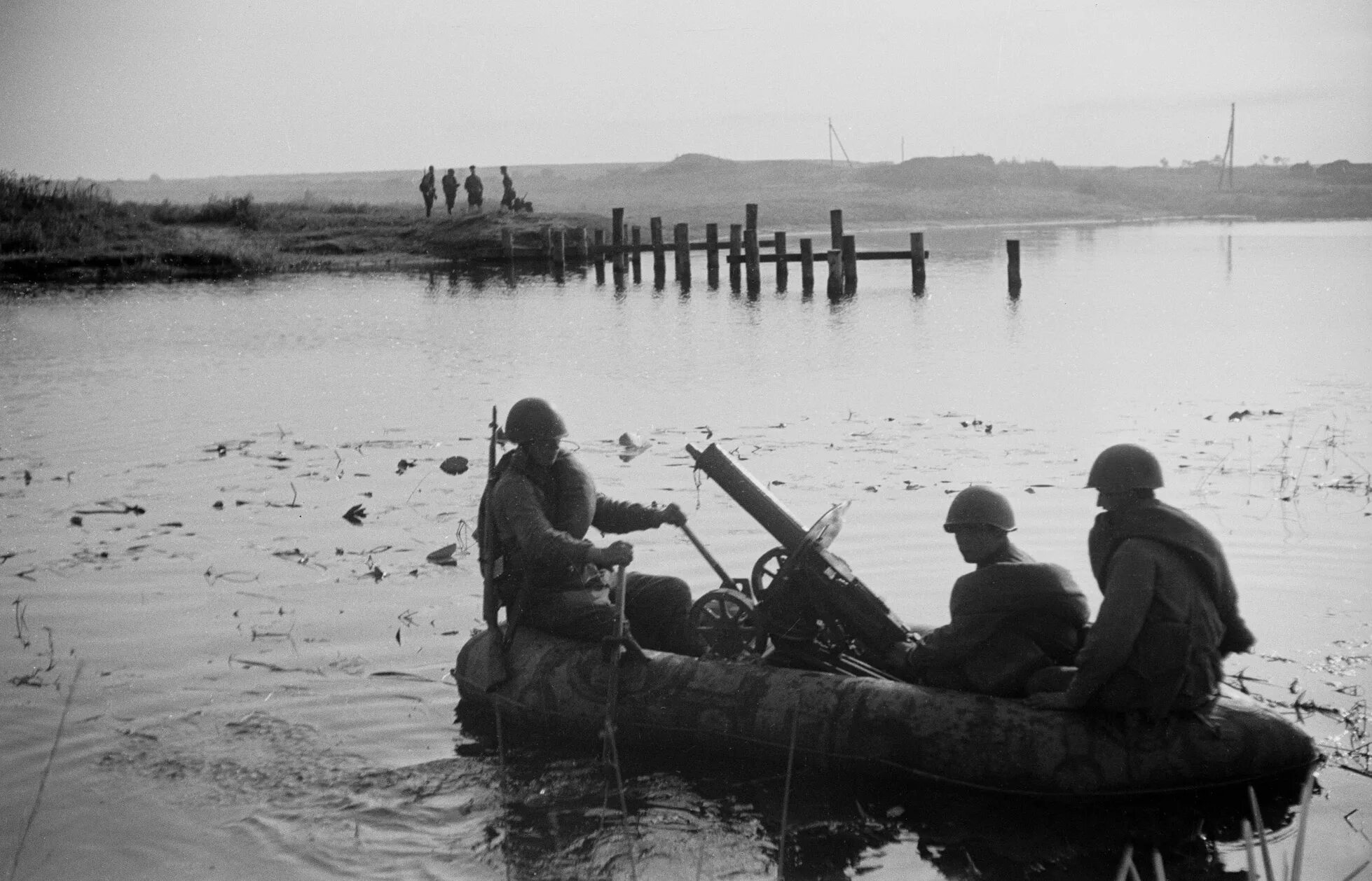 Битва за Днепр 1943. Переправа Днепра 1943. Битва за Днепр 1944.