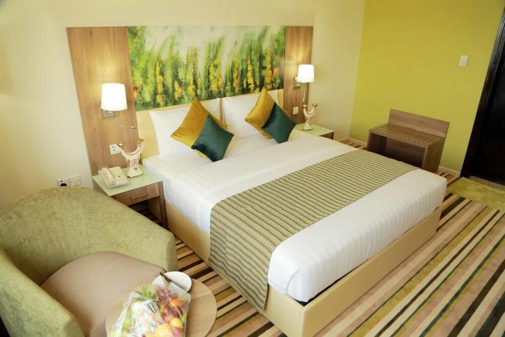 Royal view place. Royal view hotel 3*. оаэ отель 3* номер. royal view place 3*. yansho river view hotel.