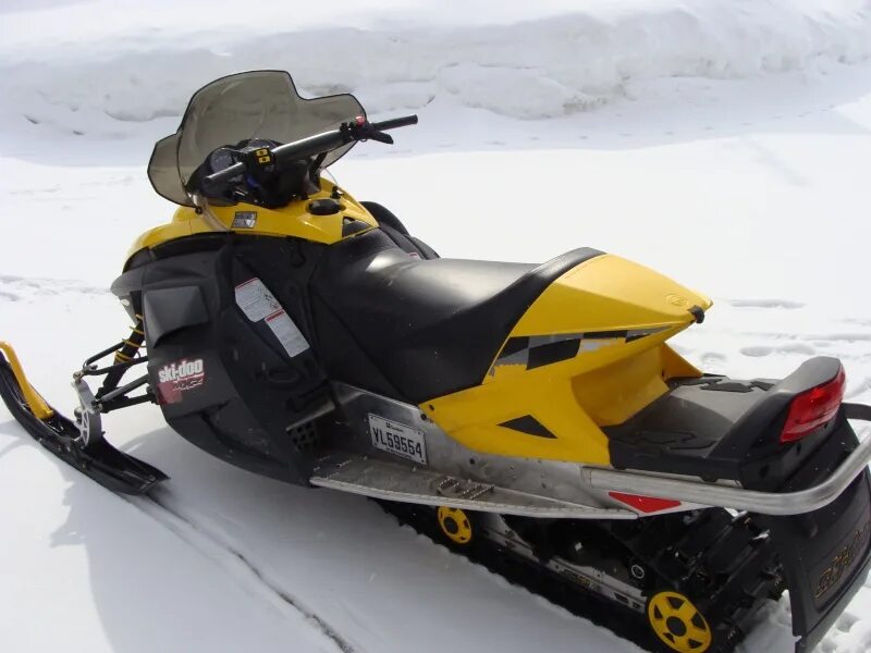 Брп снегоходы брп 550 купить. Ski-Doo MXZ 550. BRP Ski-Doo MXZ 550. БРП MXZ 550. BRP Ski Doo MXZ 550f.