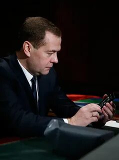 Электронная почта медведеву
