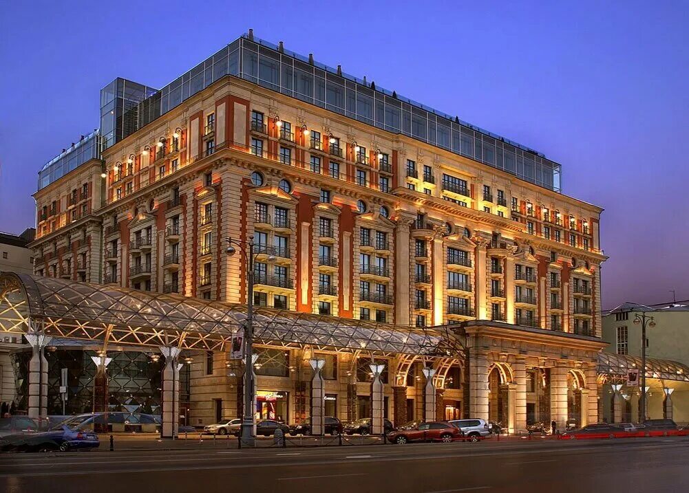 Самой дорогой отель в москве. Ритц-Карлтон Москва. Ритц Карлтон Тверская 3. Ritz Carlton Москва. Отель Ритц Карлтон в Москве на Тверской.