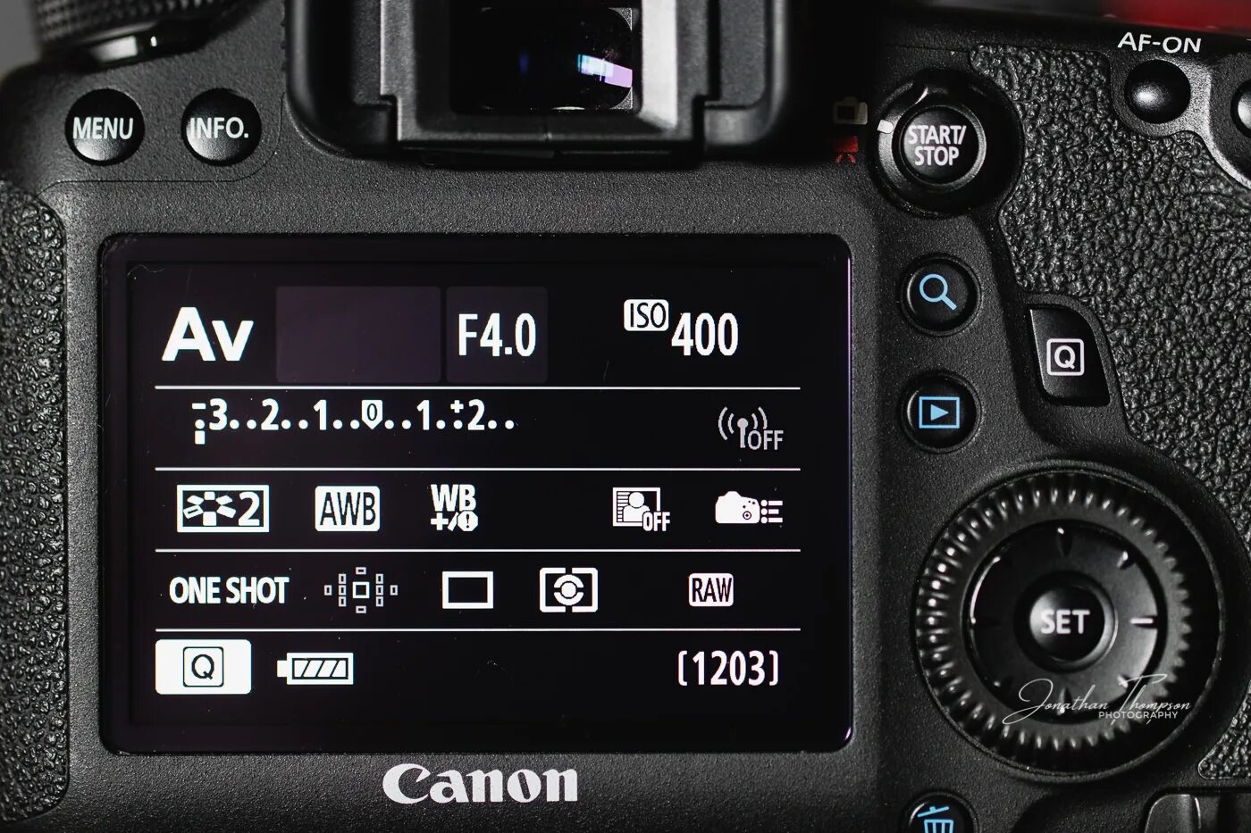 Настройки фотографии. Экран камеры Canon. Интерфейс камеры Canon. Дисплей фотоаппарата Canon. Настройки фотоаппарата.