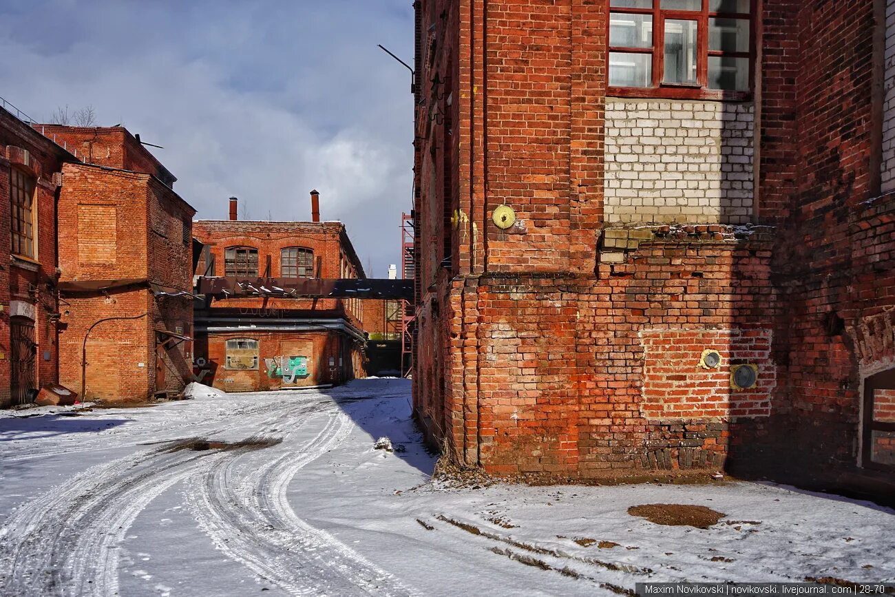 Сколько живет в иваново. Большая Ивановская мануфактура Бим. Большая Ивановская мануфактура проект. Зиновьевская мануфактура Иваново. Фабрика Бим Иваново.