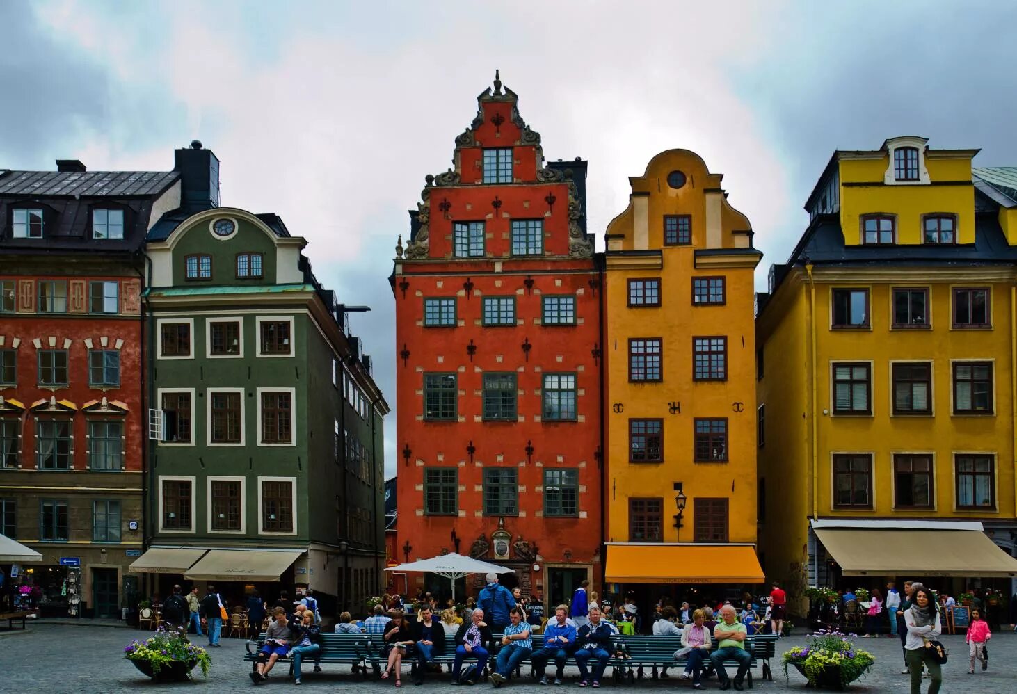 Гамла стан район стокгольма. Старый город гамла стан. Площадь стурторгет стокгольм. Старый город гамла стан. Стокгольм площадь стурторьет.