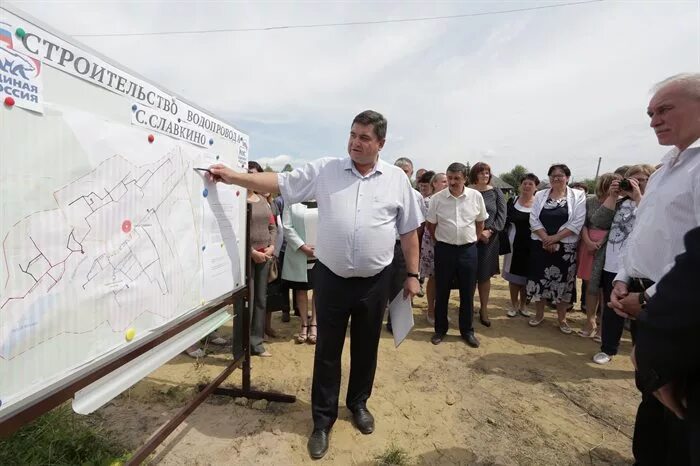 Село Славкино Николаевский район Ульяновская область. Водоканал Ишеевка. Строительство водопровода в селе Славкино Николаевского района. Родник Ишеевка.