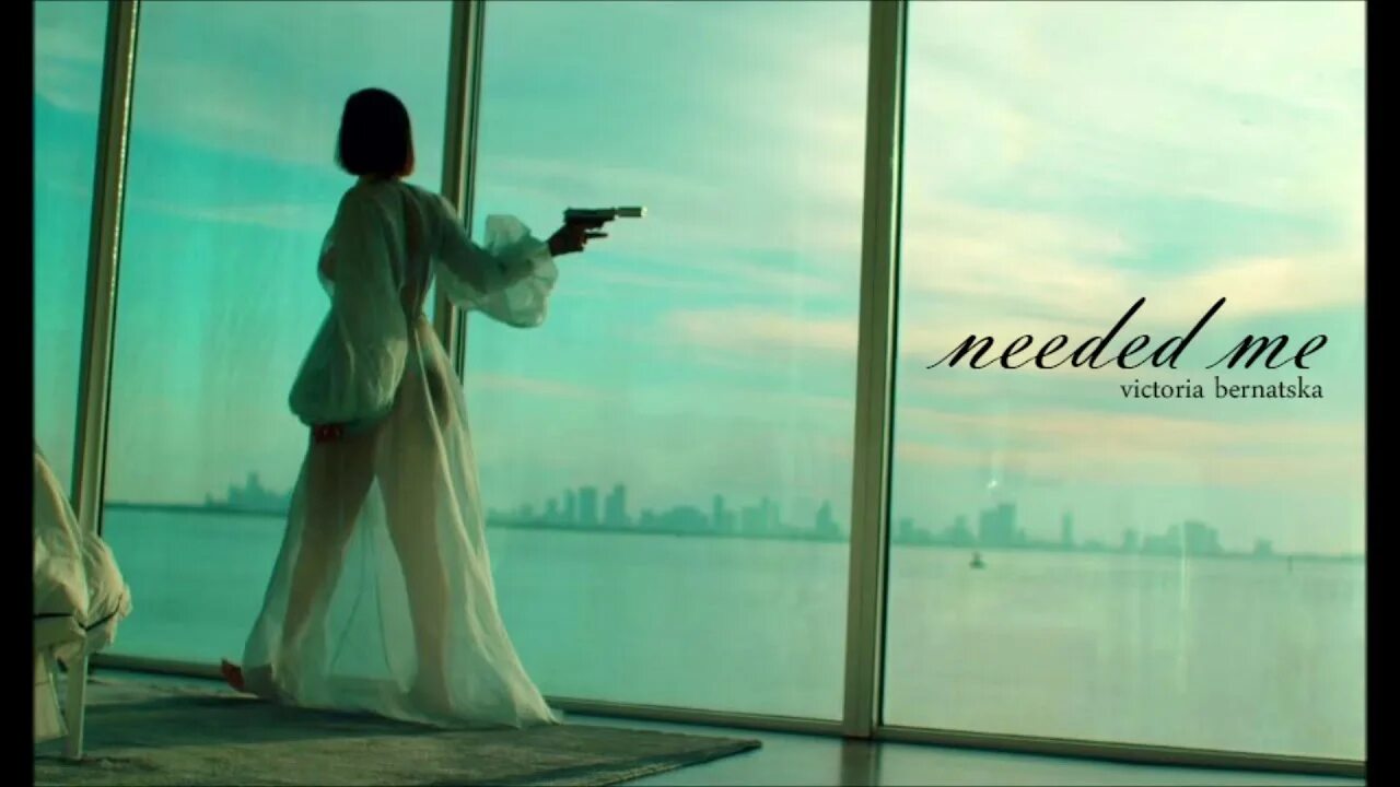 Песня needed me. Rihanna needed me клип. rihanna needed me обложка. rihanna needed me голая. angèle кадры из клипов.