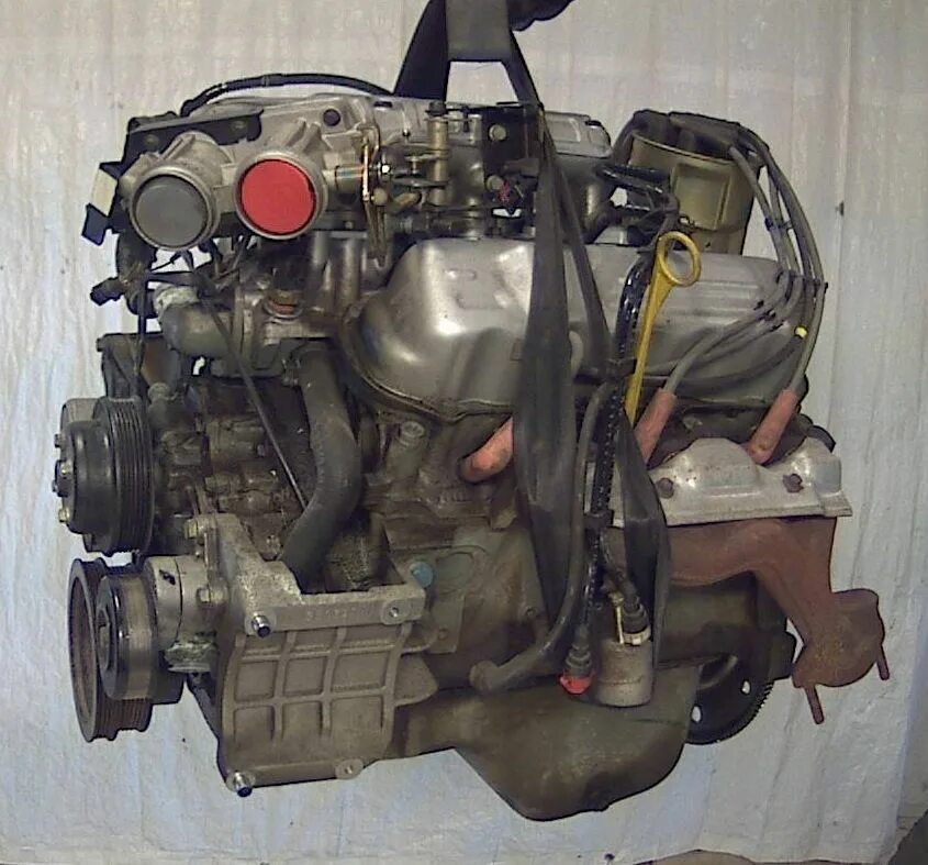Alfa romeo giulia мотор 2,9. 9 l. Deutz d4d. Форд скорпио 2. 9 24v.