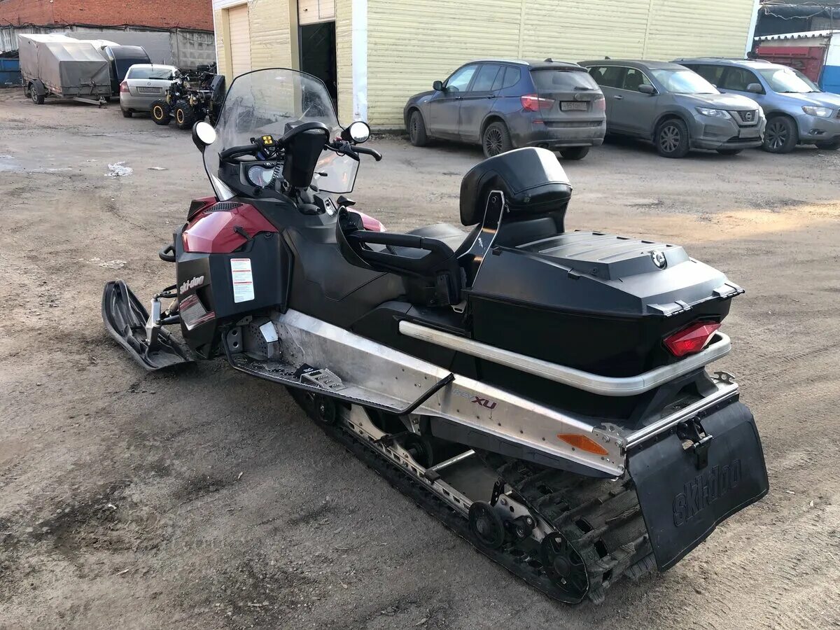 Ski doo expedition se