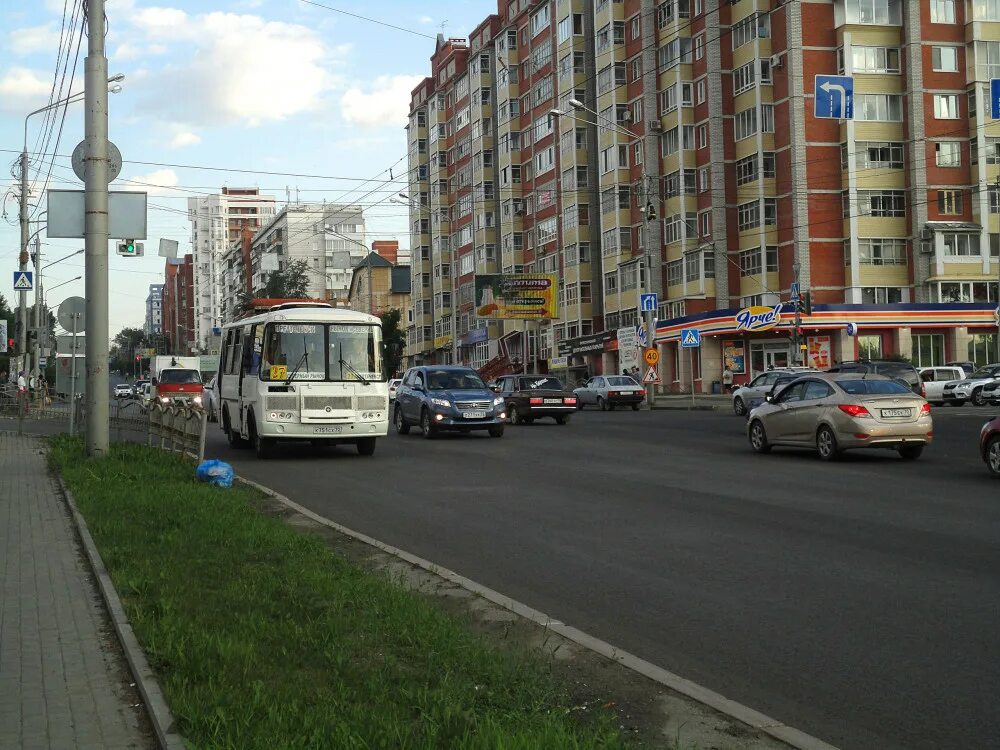 Томск пр комсомольский. Комсомольский проспект Томск. Комсомольский проспект 46 Томск. Комсомольский проспект Томск 1990. Комсомольский 12 Томск.