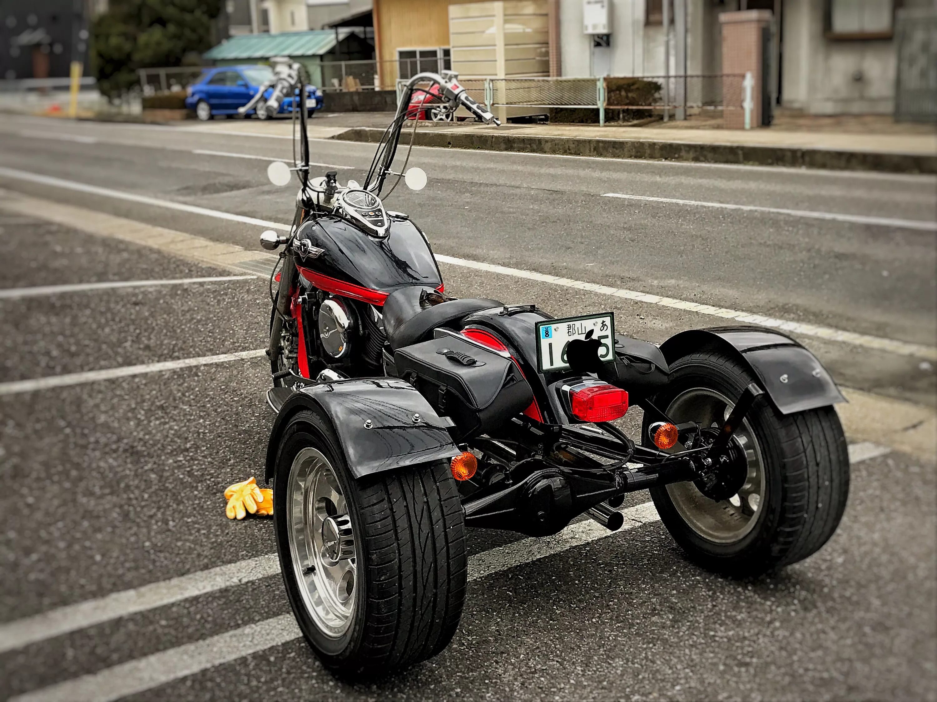 Купить на 3 мотоцикл. Трайк Trike. Valkyrie Honda 1500 Trike. Атаман трайк. Трёхколёсный трайк.