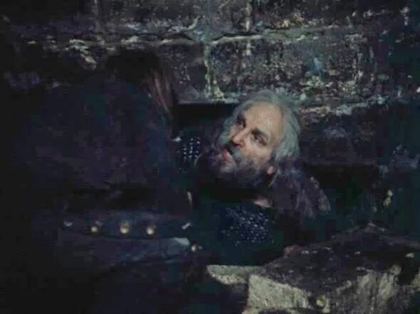 Узник замка иф 720. Узник замка иф авилов и дворжецкий. Граф монте-кристо фильм градский. Виктор авилов граф монте кристо. Альбер де морсер узник замка иф.