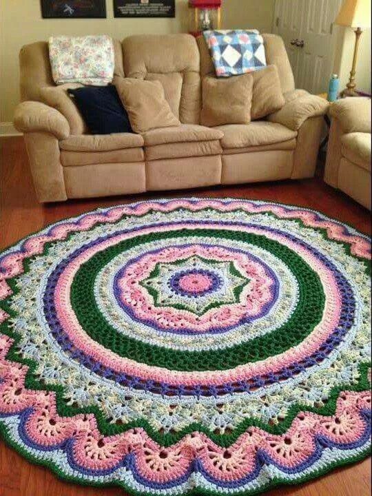 Вязание круглого коврика на пол. Вязание круглого коврика на пол. Вязание круглого коврика на пол. Вязаные половики крючком. Вязание круглого коврика на пол.