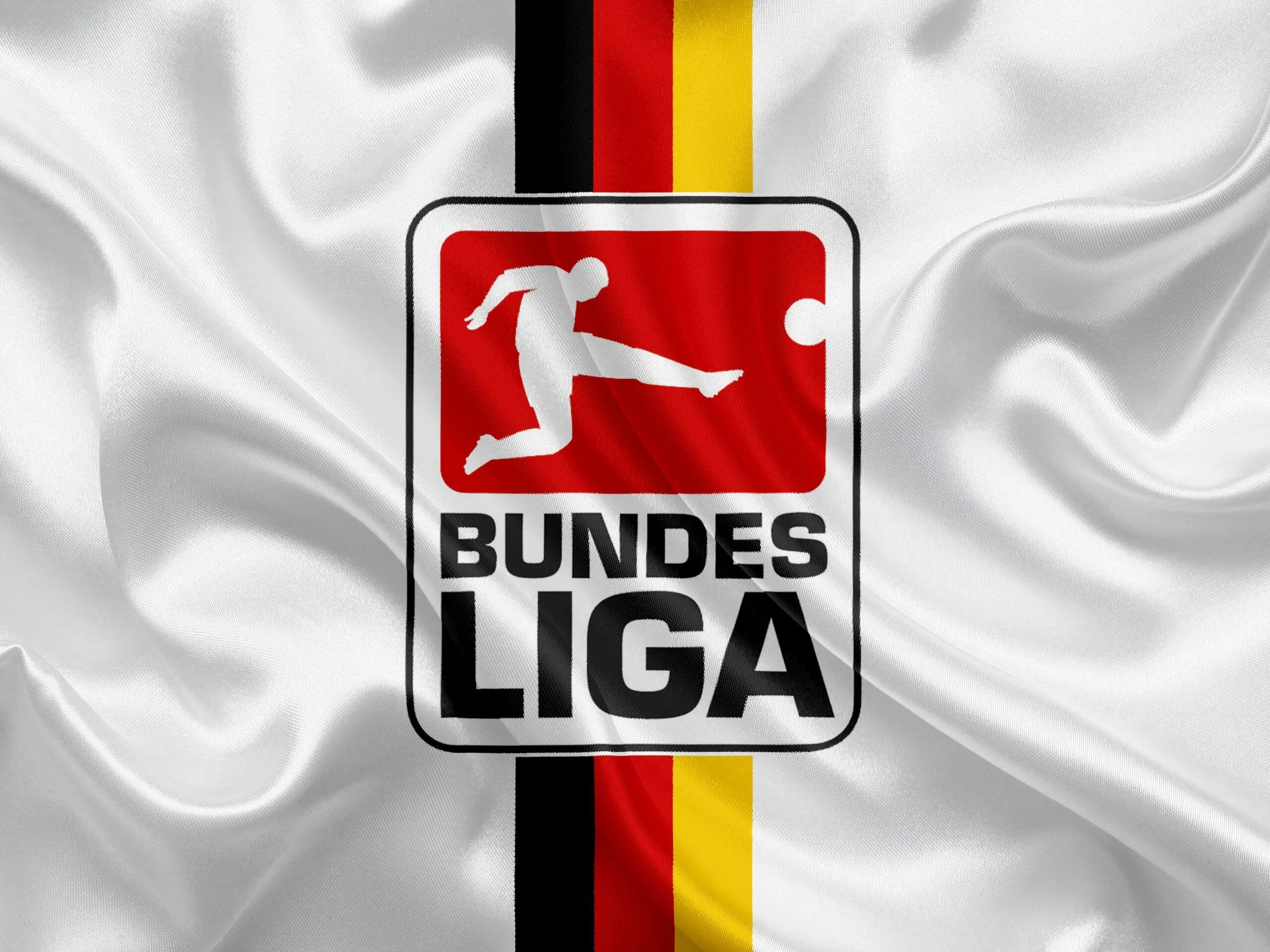 Бавария унион. Майнц айнтрахт. Немецкая лига по футболу. Бундеслига таблица 2020. Клубы бундеслиги.