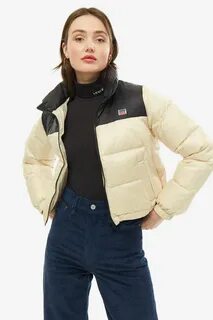 Levis пуховик женский