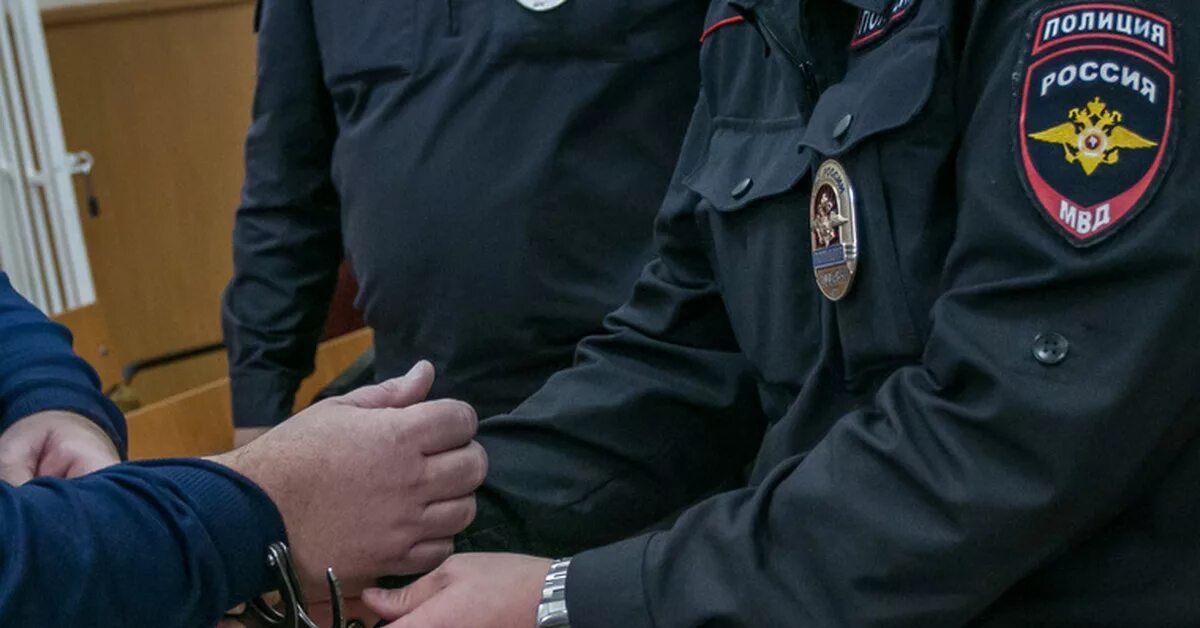 Конвоирование подозреваемых обвиняемых в совершении преступлений