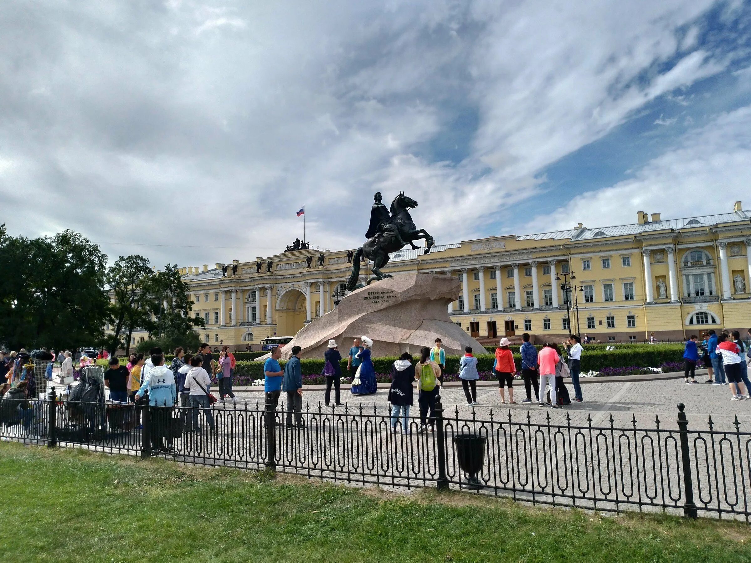 Сенатская площадь в питере. Площадь декабристов в санкт-петербурге. сенатская площадь санкт-петербург. сенатская площадь 1 санкт-петербург. сенатская площадь санкт-петербург площадь декабристов.