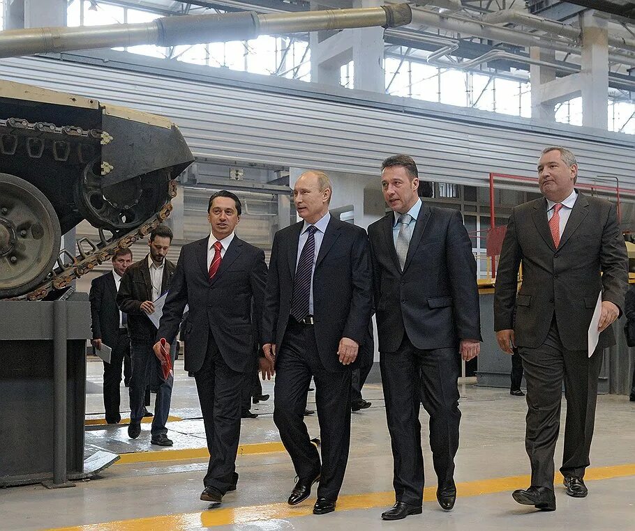 Уралвагонзавод Нижний Тагил. Завод в Нижнем Тагиле Уралвагонзавод. АО НПК УВЗ. Сайт увз нижний