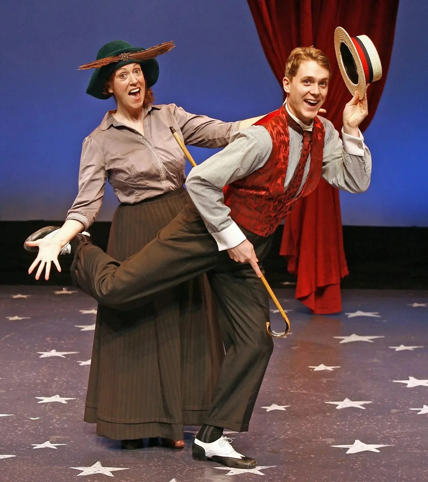 Дамы и гусары цатра. Актерское искусство. Комическая опера. Фарс водевиль. Фарс водевиль.