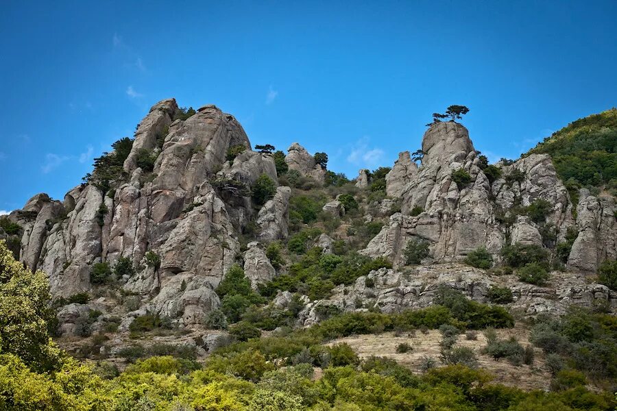 Гора кузнец в крыму как называется. Гора демерджи симферополь. демерджи – гора-кузнец. гора демерджи высота. легенды крыма демерджи.