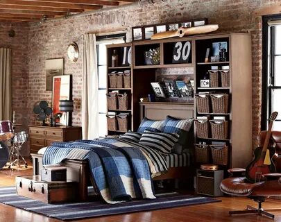Guy rooms