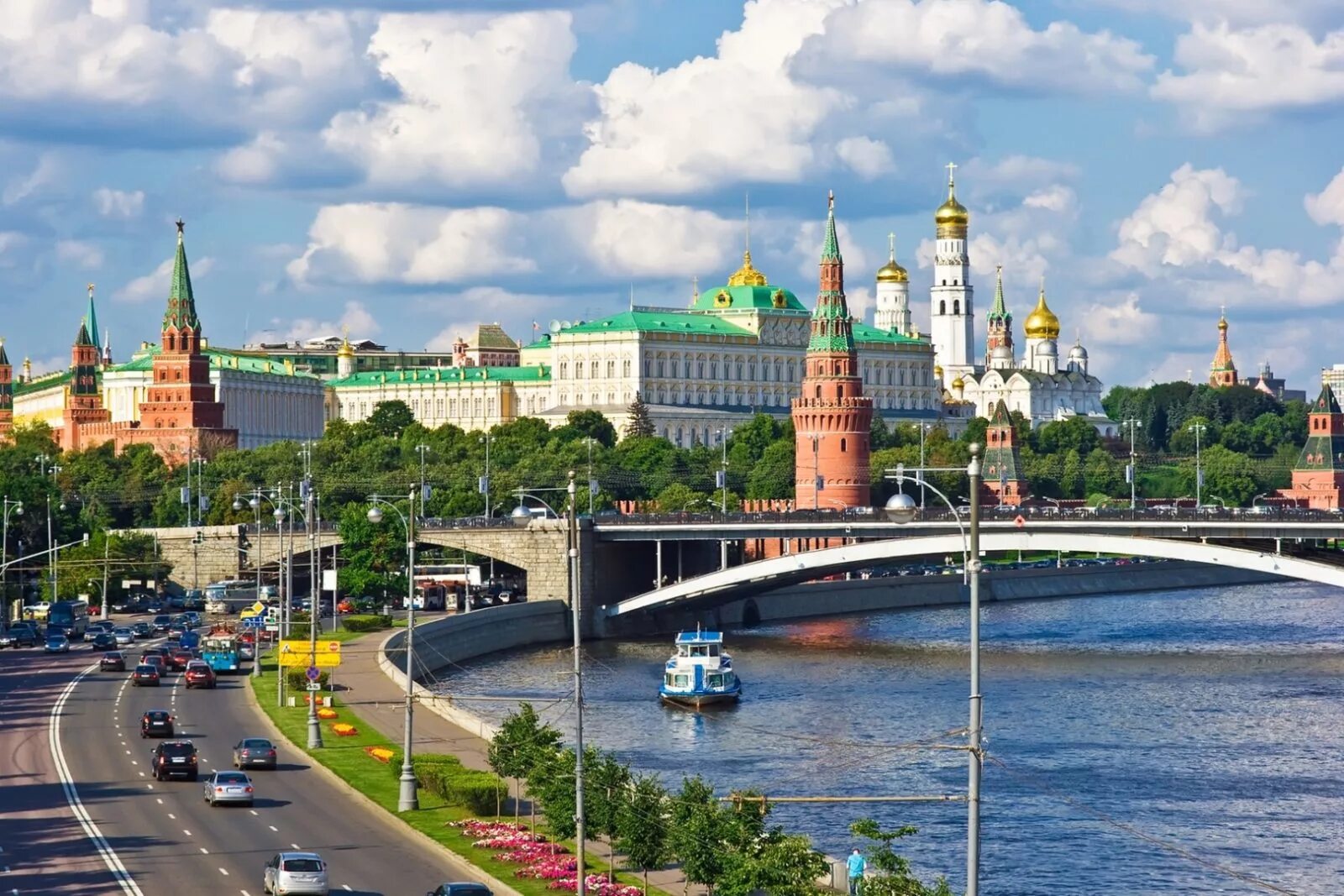 В течение трех лет в москве