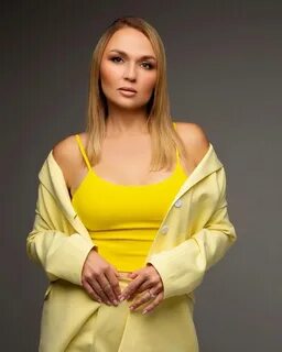 Nadejda Angarskaya yalangoch